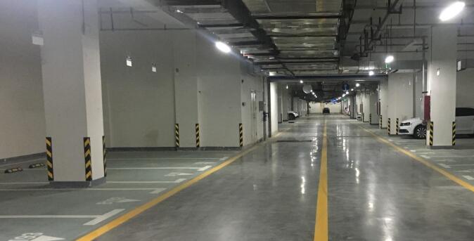 南京車位劃線解讀，地下車庫道路中線要用什么不同顏色？