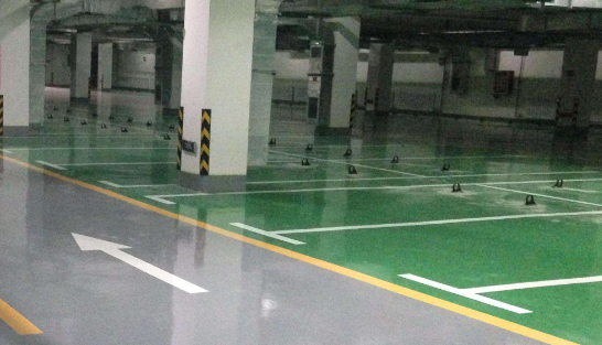 環(huán)氧地坪的意外沾染？告別煩惱，這里有解決方案！