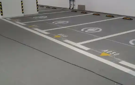 蘇州廠區(qū)停車場劃線，專業(yè)團隊施工